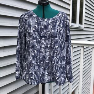 Vineyard Vines boatneck top